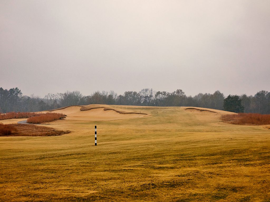 17th Hole at Mossy Oak Golf Club (523 Yard Par 5)